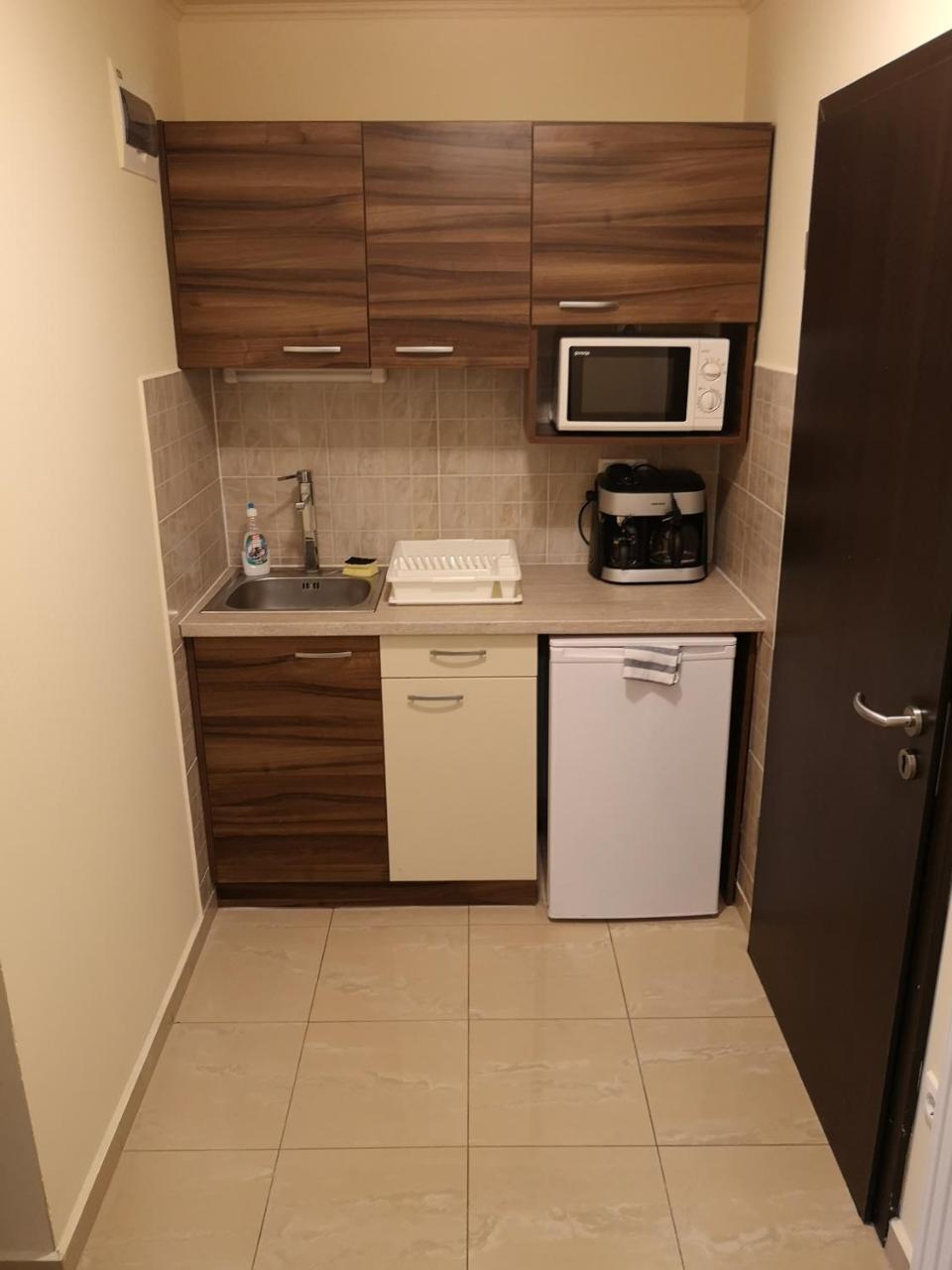 Borostyan Panzio Balatonfuered Bed & Breakfast Exterior foto